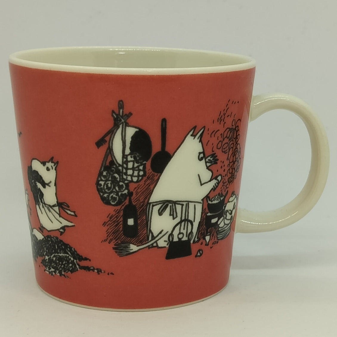 Moomin mug: Dark Rose, Moominmamma (1991-1999) (Well used -2)