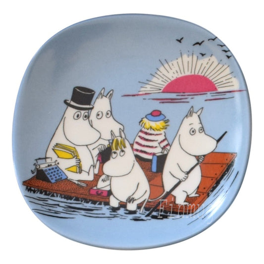 Moomin Wall Plate: Moomin Family on a Float (1991-1997)